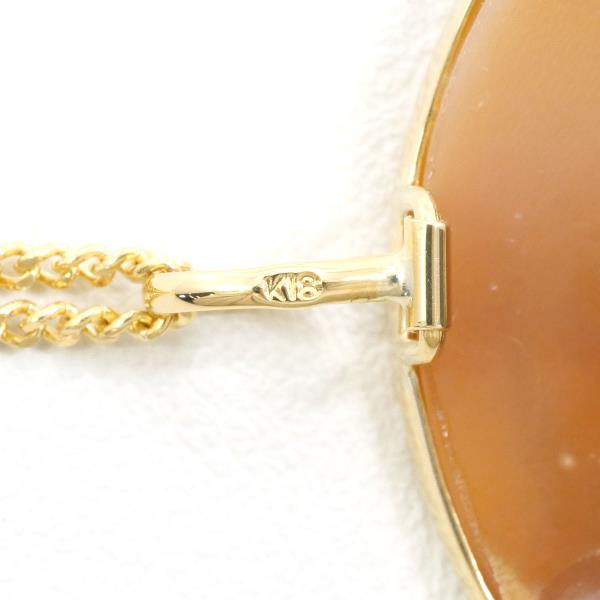 K18 Yellow Gold Shell Cameo Necklace in Excellent Condition