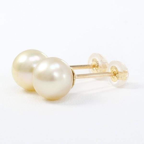 K18 Yellow Gold Pearl Earrings in Excellent Condition