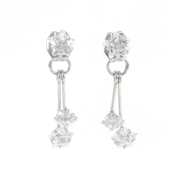 K14 White Gold Zirconia Earrings in Great Condition