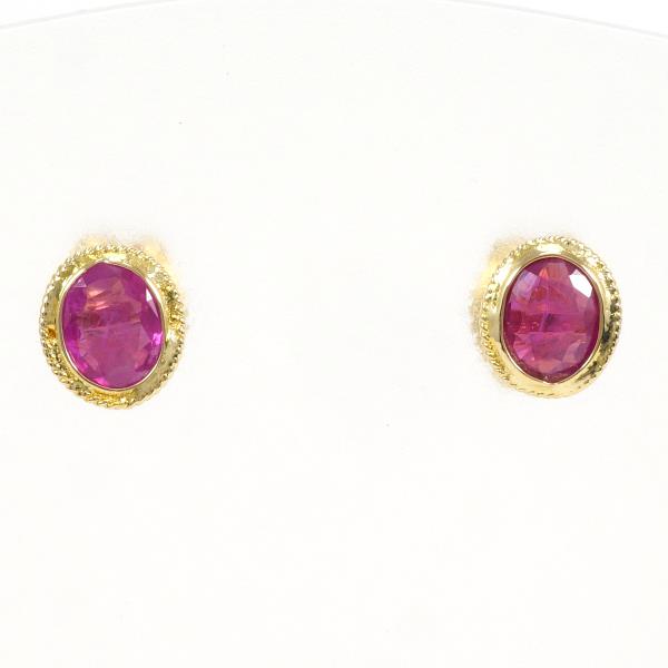 K18 Yellow Gold Ruby Earrings in Excellent Condition