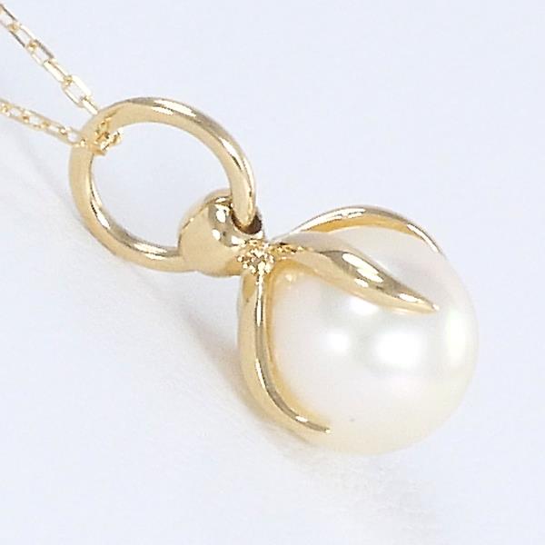 K18 Yellow Gold Pearl Necklace in Pristine Condition