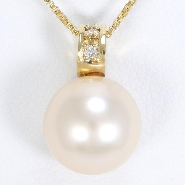 K18 Yellow Gold Pearl Diamond Necklace in Excellent Condition