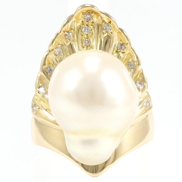 K18 Yellow Gold Pearl Ring with Diamond in Excellent Condition