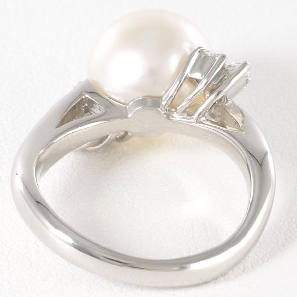 PT900 Platinum Pearl Ring with Diamond in Excellent Condition