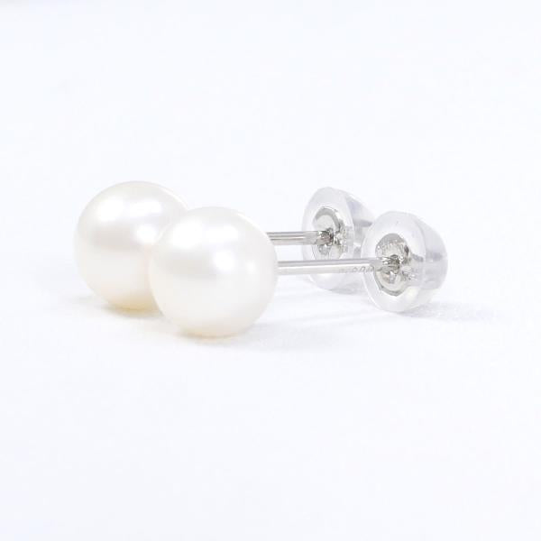 PT900 Platinum Pearl Earrings in Excellent Condition