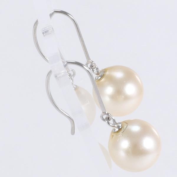 PT900 Platinum Pearl Earrings in Excellent Condition