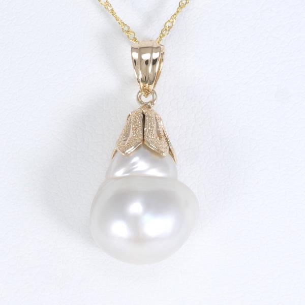 K18 Yellow Gold Pearl Necklace in Pristine Condition