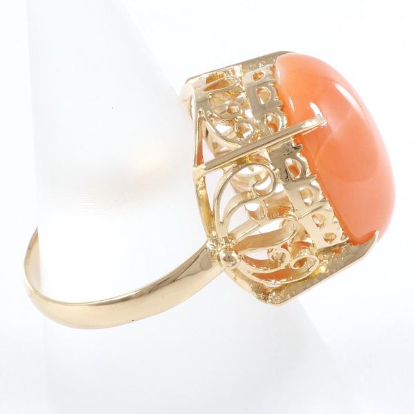 Ladies’ 18K Yellow Gold Ring with Coral, Size 14.5, Total Weight Approximately 6.4g