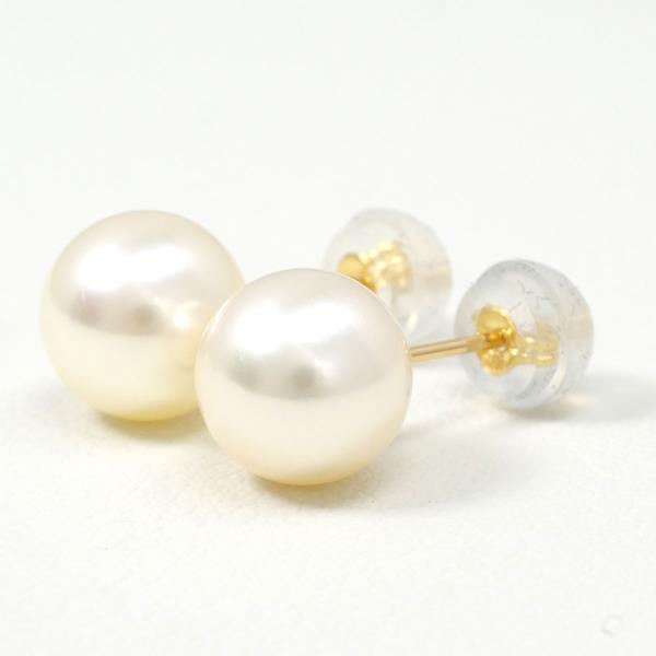 K18 Yellow Gold Pearl Earrings in Excellent Condition