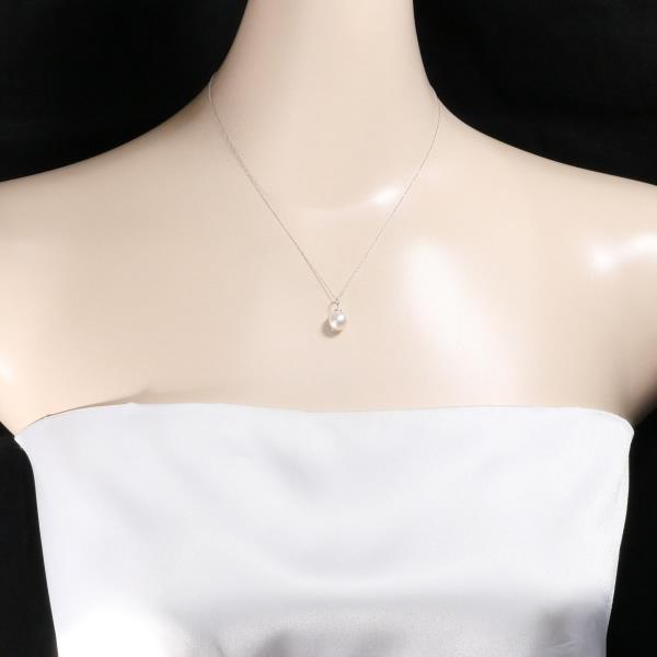 K18 White Gold Pearl Necklace