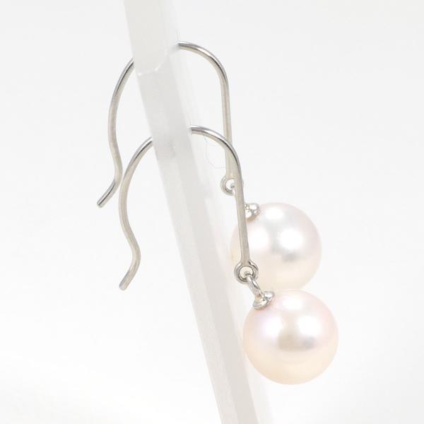 PT900 Platinum Pearl Earrings in Pristine Condition