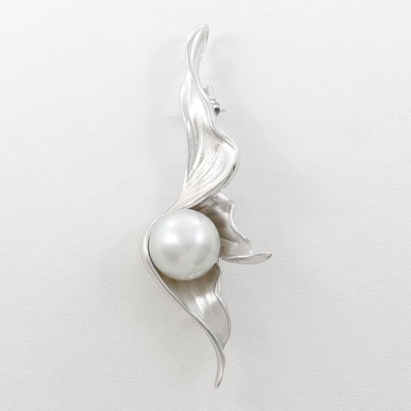 Silver Pearl Pendant Brooch in Pristine Condition