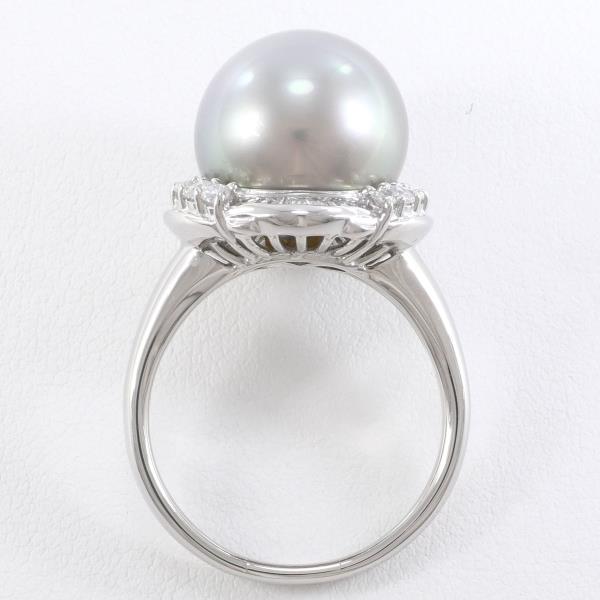 PT900 Platinum Pearl Ring with Diamond in Excellent Condition