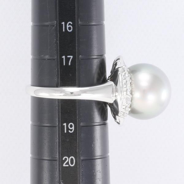 PT900 Platinum Pearl Ring with Diamond in Excellent Condition