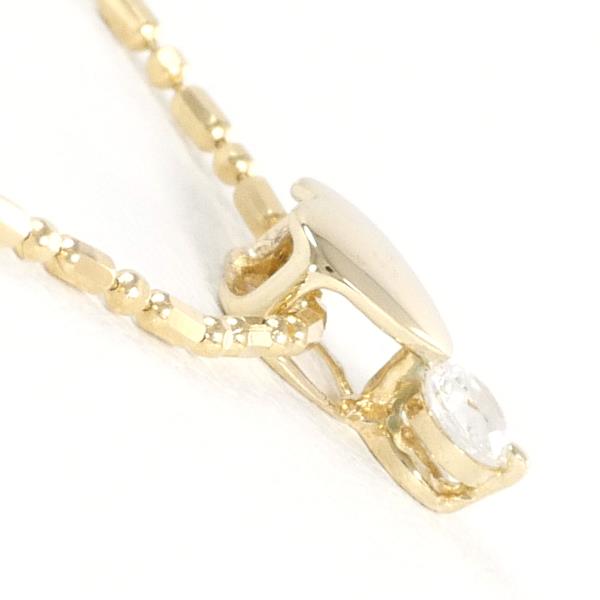 14K Yellow Gold Zirconia Necklace