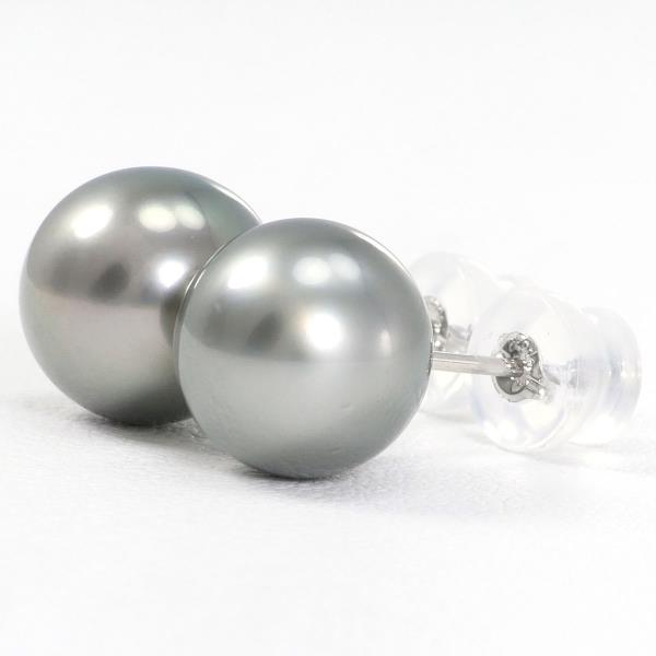 PT900 Platinum Pearl Earrings in Great Condition