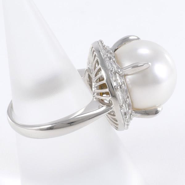 PT900 Platinum Ring with South Sea Pearl and Diamond in Excellent Condition