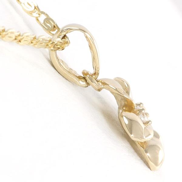 14K Yellow Gold Zirconia Necklace in Pristine Condition