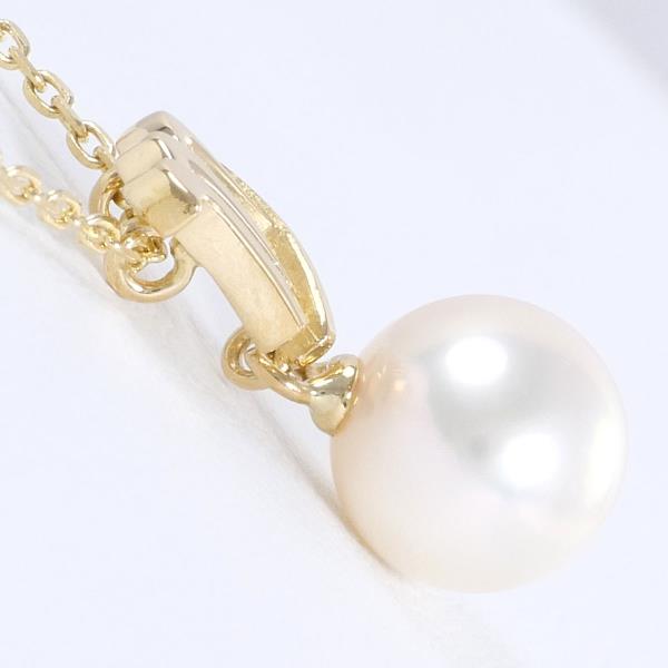 K18 Yellow Gold Pearl Necklace in Excellent Condition