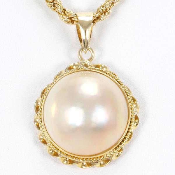 K18 Yellow Gold Necklace with Mabe Pearl in Pristine Condition