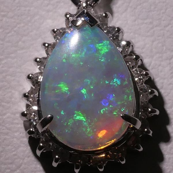 PT900 Platinum PT850 Necklace Opal 0.54 Diamond 0.19 in Pristine Condition