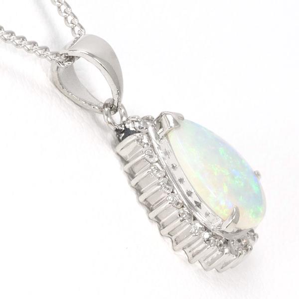 PT900 Platinum PT850 Necklace Opal 0.54 Diamond 0.19 in Pristine Condition