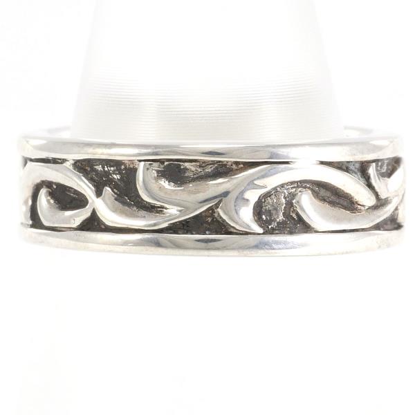 AQUA Silver Ring Size 7 in Excellent Condition