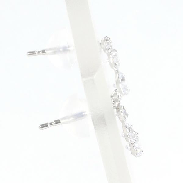 K10 White Gold Zirconia Earrings in Excellent Condition