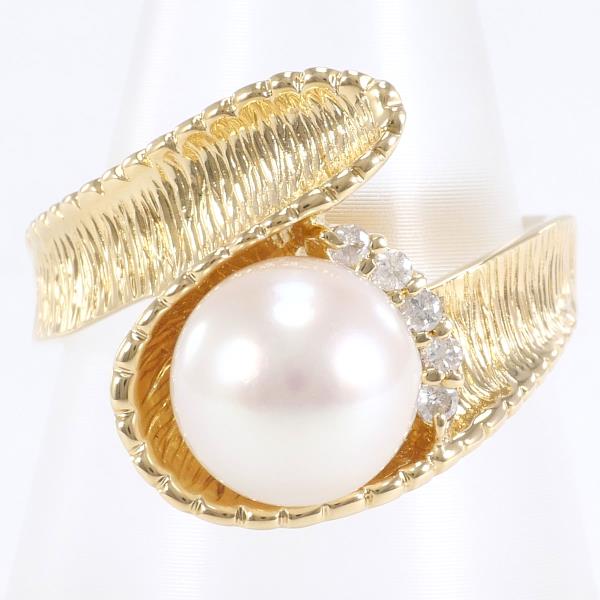 K18 Yellow Gold Ring with Akoya Pearl and Diamond in Excellent Condition