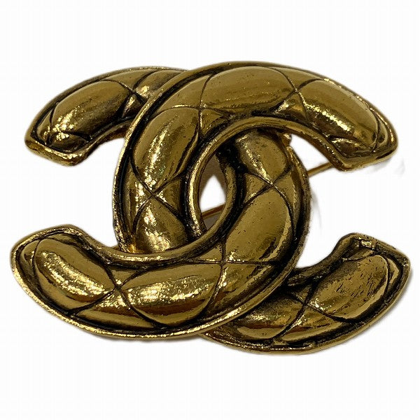 Chanel Coco Mark Gold Brooch in Good Condition