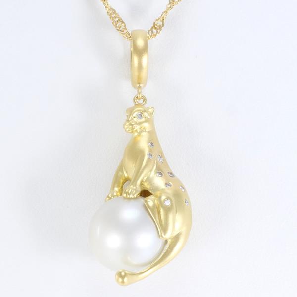 K18 Yellow Gold Necklace with South Sea Pearl and Diamond in Excellent Condition