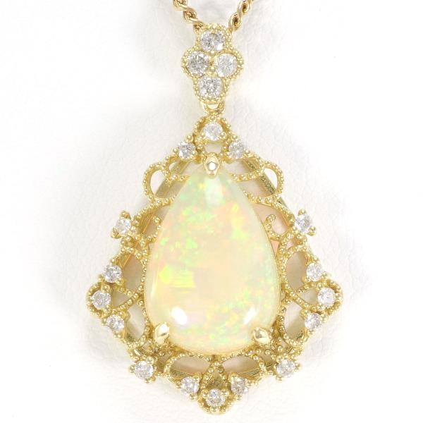 K18 Yellow Gold Opal Necklace in Excellent Condition