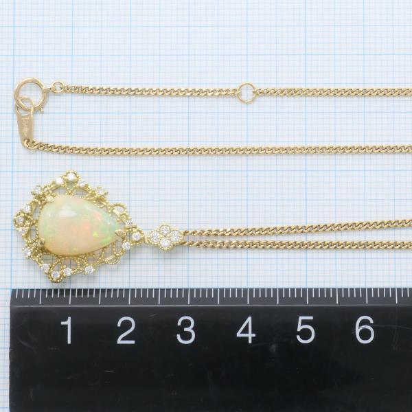 K18 Yellow Gold Opal Necklace in Excellent Condition