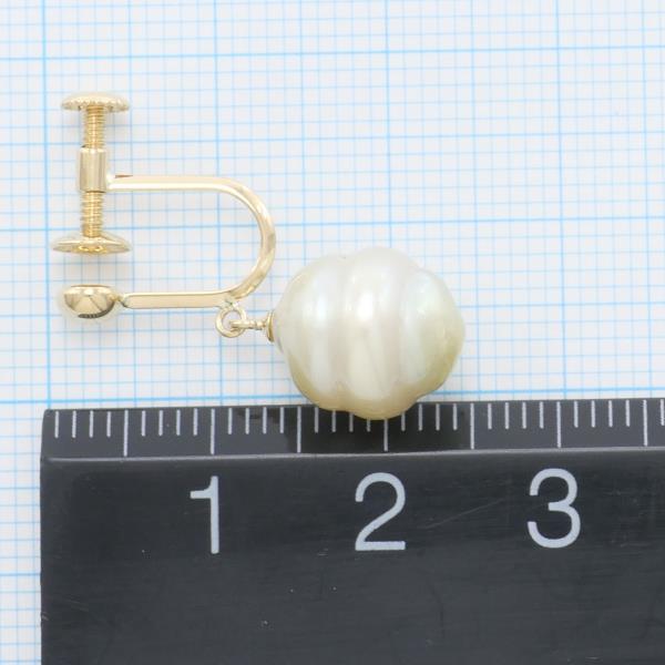 K18 Yellow Gold Pearl Earrings in Excellent Condition