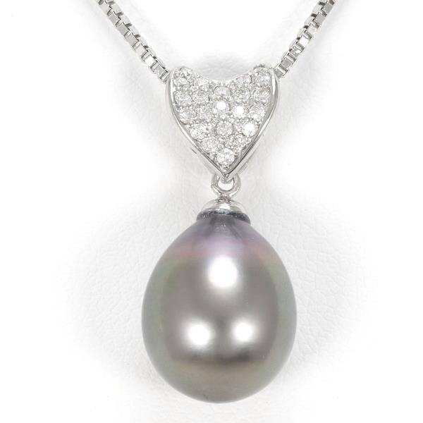 K18 White Gold Pearl Diamond Necklace in Excellent Condition