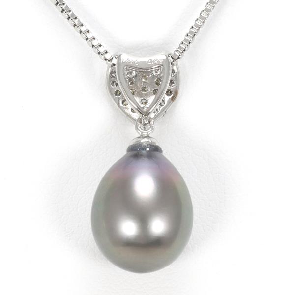 K18 White Gold Pearl Diamond Necklace in Excellent Condition