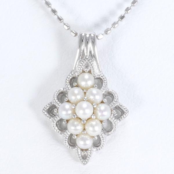 K18 White Gold Pearl Necklace