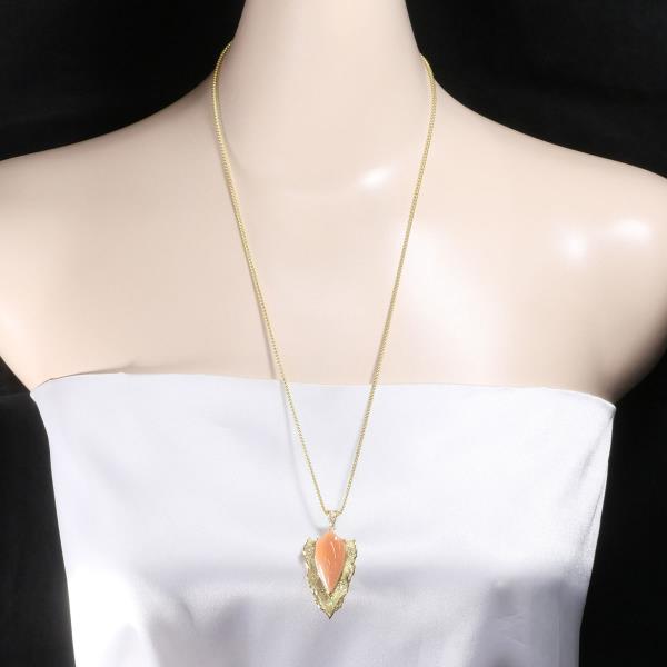 K18 Yellow Gold Coral Necklace with Diamond in Excellent Condition