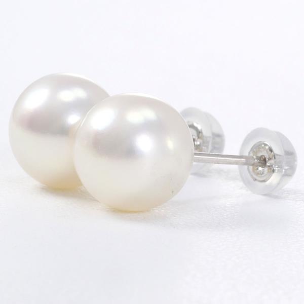 PT900 Platinum Pearl Earrings in Excellent Condition