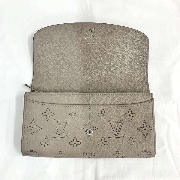 Louis Vuitton Monogram Mahina Leather Iris Long Wallet M60144 in Good Condition