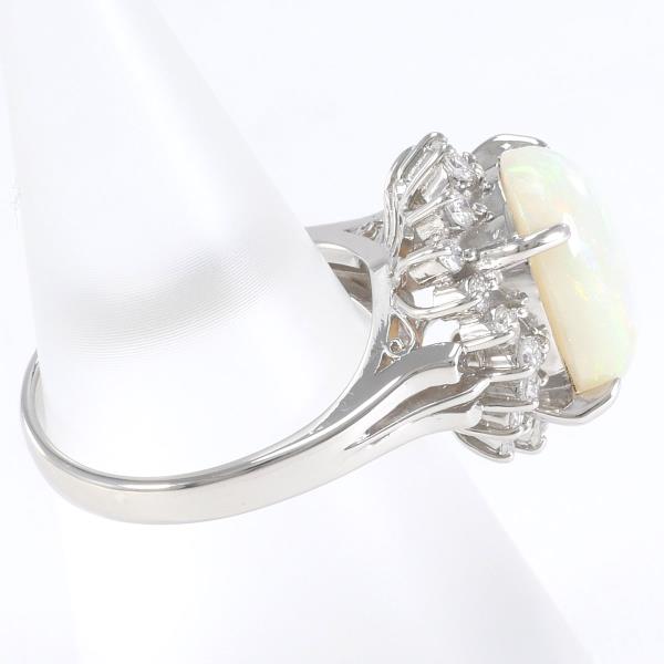 PT900 Platinum Opal Ring 9.5 in Excellent Condition