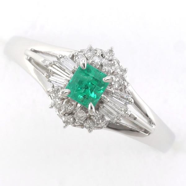 PT900 Platinum Emerald Ring 18 in Excellent Condition