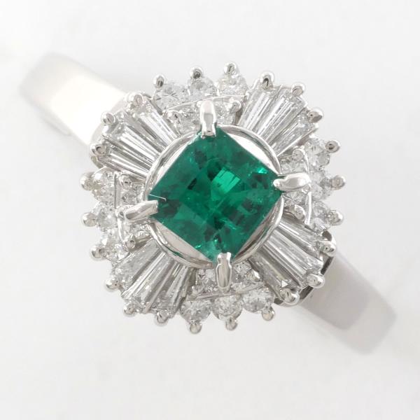 PT900 Platinum Emerald Ring 16 in Excellent Condition