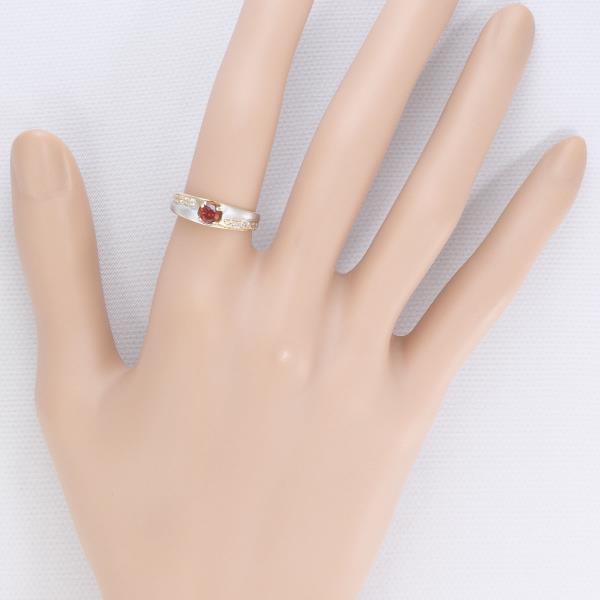 K14 Yellow Gold White Gold Garnet Ring in Excellent Condition