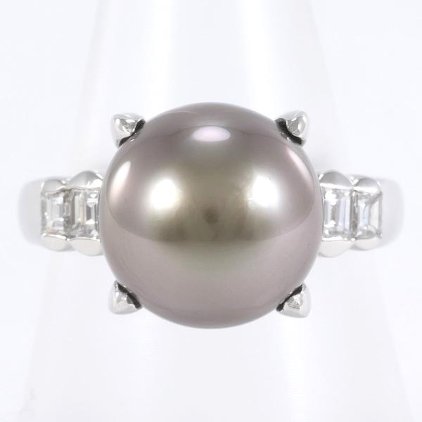 PT900 Platinum Ring with Black Pearl and Diamond in Excellent Condition