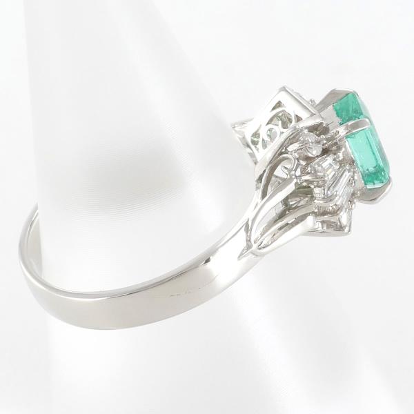 PT900 Platinum Emerald Ring 10号 in Excellent Condition