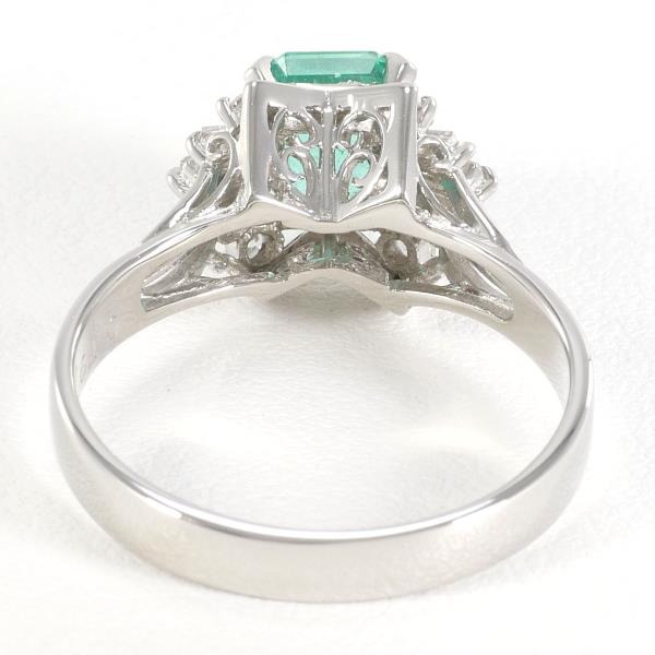 PT900 Platinum Emerald Ring 10号 in Excellent Condition