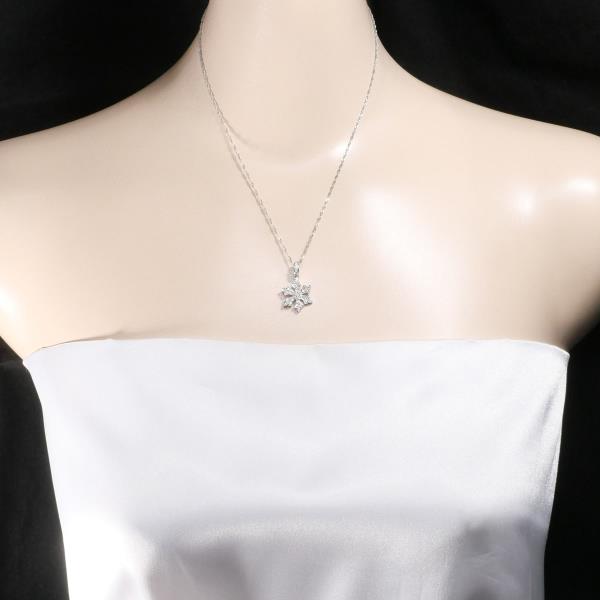 K18 White Gold Diamond Necklace in Pristine Condition