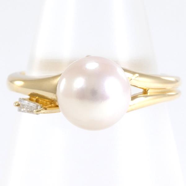 K18 Yellow Gold Pearl Ring with Diamond in Excellent Condition