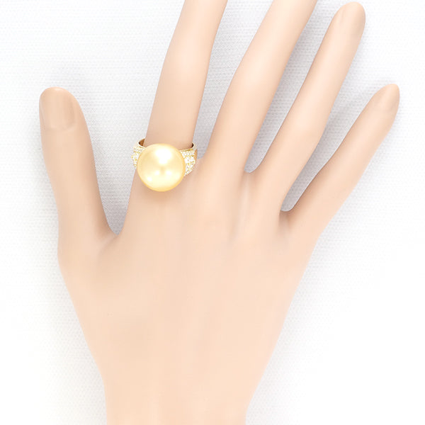 K18 Yellow Gold Ring with South Sea Pearl and Diamond